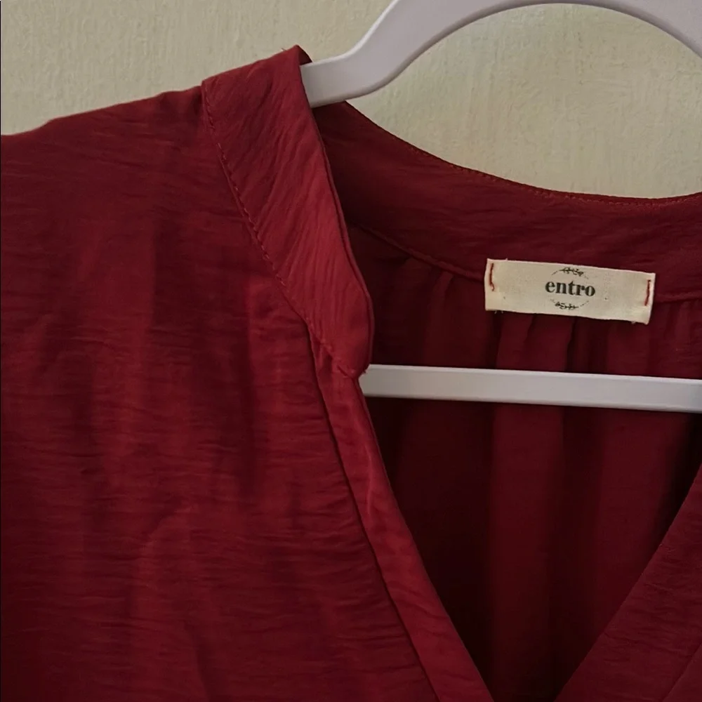 Entro Deep Red Blouse - Picture 5 of 10